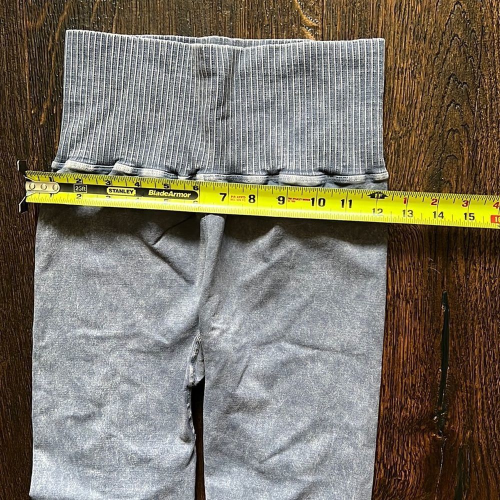 Free People High-Rise 7/8 Length Good Karma Leggings -  Washed Grey - M/L - Picture 5 of 11